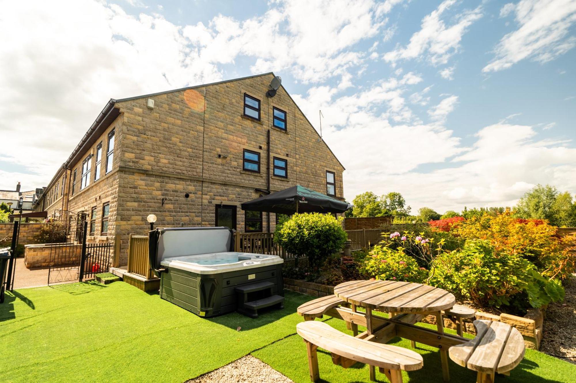 The House @ Sitwell Arms Hotel Renishaw Exterior foto